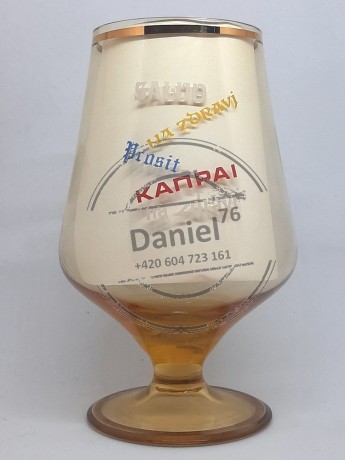 Na nožičce 0,3L 08c